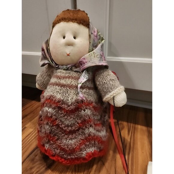 Bobita Handmade Romanian Folk Doll by Little Souls Inc 1994 – Knit Wool Dress 10 - Picture 5 of 10